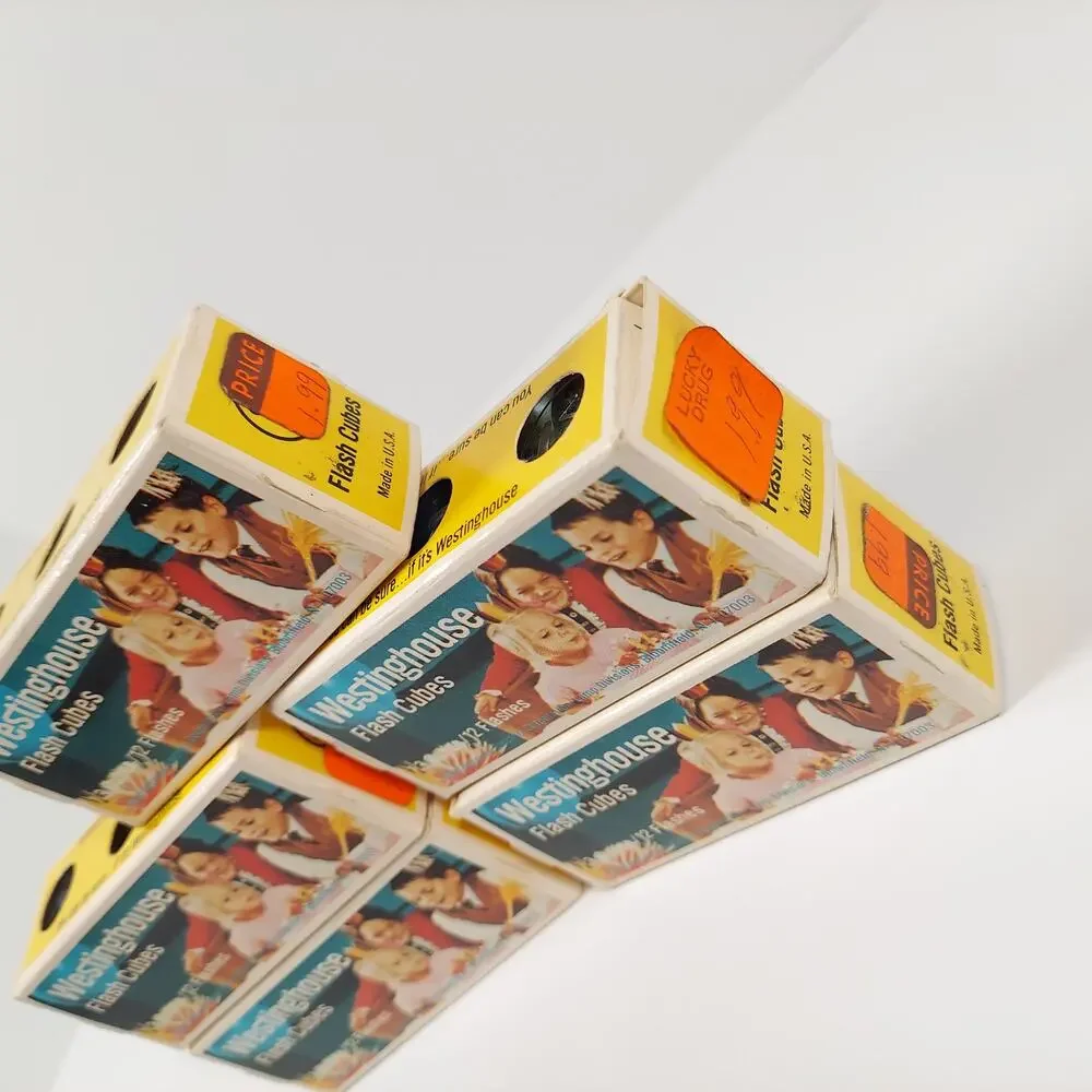 Vintage Flash Cubes Lot Westinghouse 5 Boxes 15 Camera Flashcubes 60 Flashes
